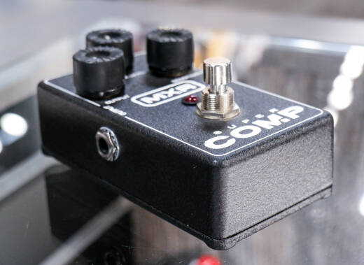 MXR M132 - Super Comp Compressor | Long & McQuade
